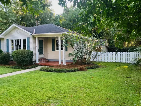 312 7th Ave, Hattiesburg, MS 39401
