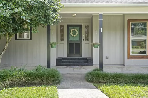 7 Sunset Rd, Laurel, MS 39440 photo 3