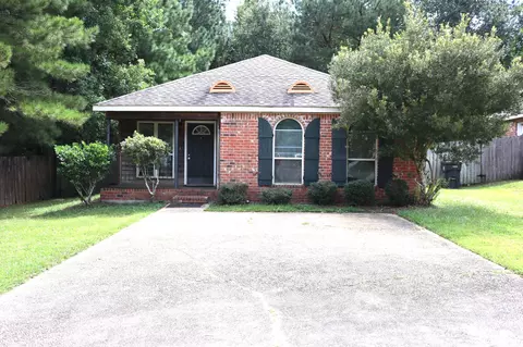 54 Lasalle St, Hattiesburg, MS 39402