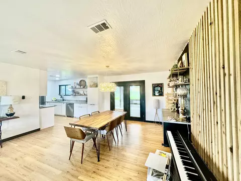 Dining - 75 Ms-42, Sumrall, MS 39482 photo 3 of 3