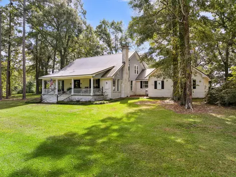 Exterior - 209 N Slade Rd, Sumrall, MS 39482 photo 6 of 24