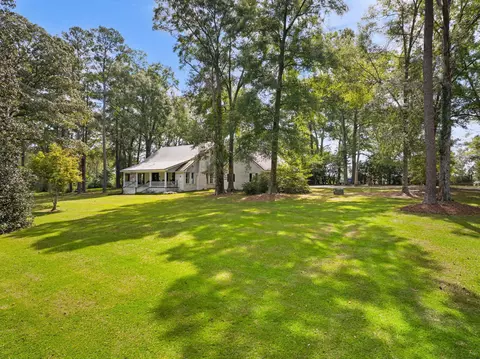Exterior - 209 N Slade Rd, Sumrall, MS 39482 photo 2 of 24