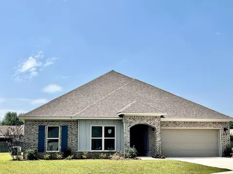 86 Castlewoods Way, Petal, MS 39465