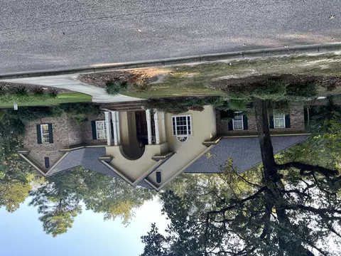 125 40th Pl, Hattiesburg, MS 39402