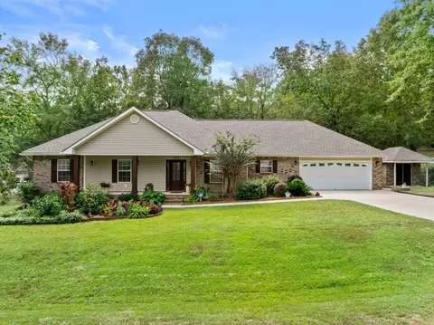 165 Serene Hls, Hattiesburg, MS 39402