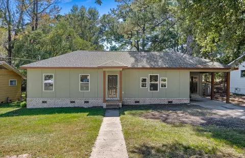 718 W 29th St, Laurel, MS 39440 photo 1