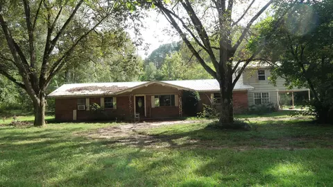 128 Granby Rd, Prentiss, MS 39474