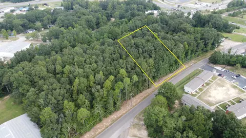 00 Country Club Dr, Hattiesburg, MS 39401