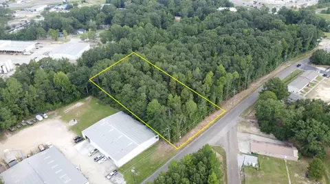 00 Country Club Dr, Hattiesburg, MS 39401