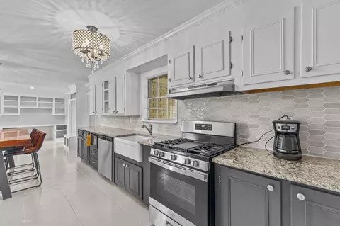 Kitchen - 709 E Central Ave, Petal, MS 39465 photo 2 of 3