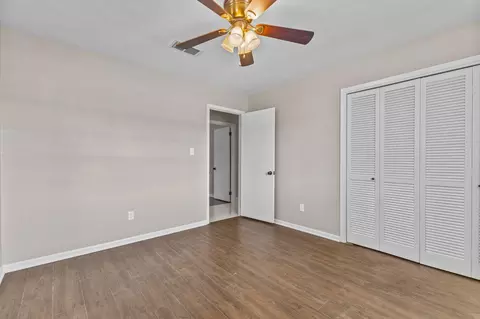 Bedroom - 709 E Central Ave, Petal, MS 39465 photo 6 of 6