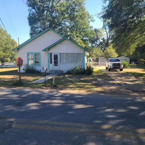 924 Branton Ave, Columbia, MS 39429