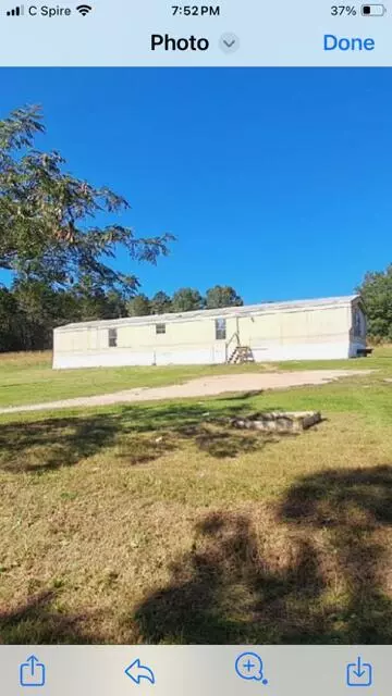 724 Scr 44, Mount Olive, MS 39119