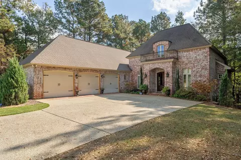105 Red Oak Pt, Petal, MS 39465