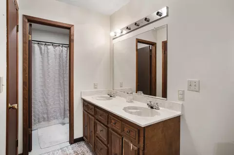 Bath - 21 Rouse Rd, Lumberton, MS 39455 photo 1 of 2