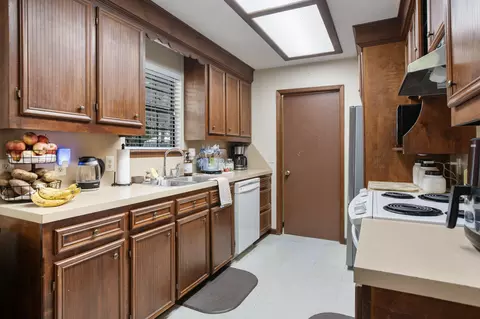 Entry Way - 21 Rouse Rd, Lumberton, MS 39455 photo 1 of 1