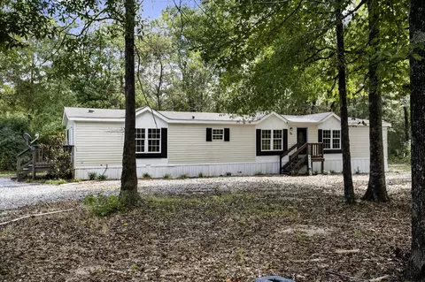 22 Moody Rd, Brooklyn, MS 39425