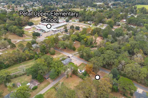 303 E 8th Ave, Petal, MS 39465 photo 6
