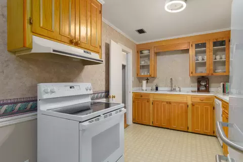 303 E 8th Ave, Petal, MS 39465 photo 8