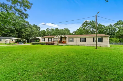 516 Smith Rd, Carson, MS 39427 photo 4