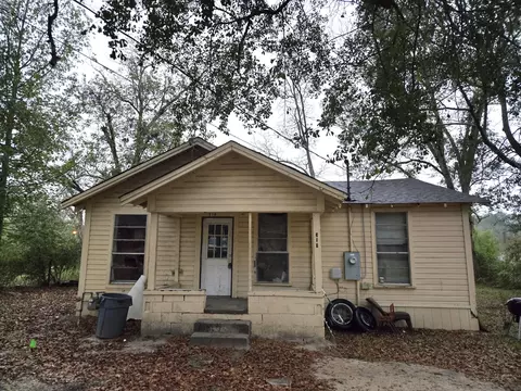510 North St, Ellisville, MS 39437