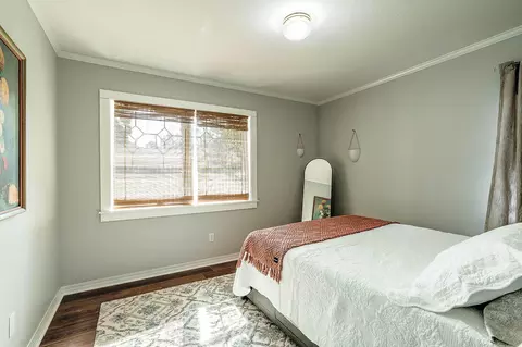 Bedroom - 2118 N 7th, Laurel, MS 39440 photo 2 of 2