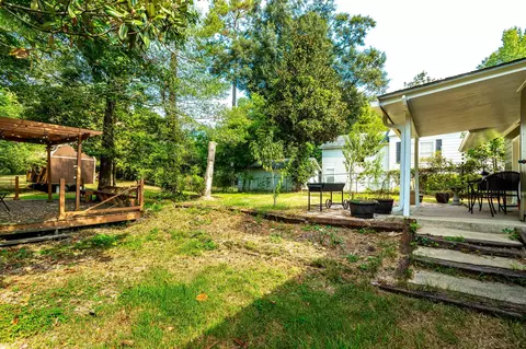 Exterior - 2118 N 7th, Laurel, MS 39440 photo 7 of 16