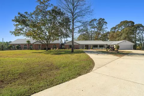115 Bates Ave, Purvis, MS 39475