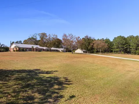 Exterior - 115 Bates Ave, Purvis, MS 39475 photo 4 of 23