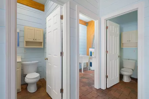 Entry Way - 115 Bates Ave, Purvis, MS 39475 photo 4 of 4