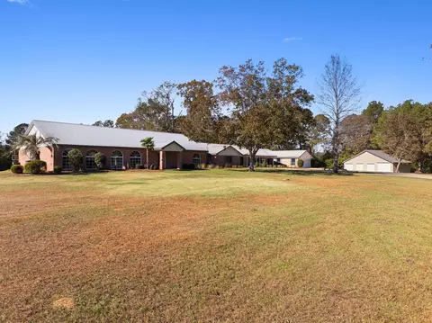 Exterior - 115 Bates Ave, Purvis, MS 39475 photo 5 of 23