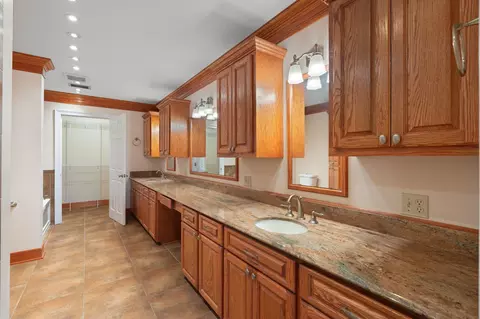 Bath - 115 Bates Ave, Purvis, MS 39475 photo 2 of 11