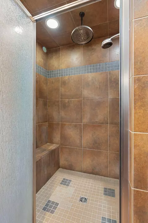 Bath - 115 Bates Ave, Purvis, MS 39475 photo 5 of 11