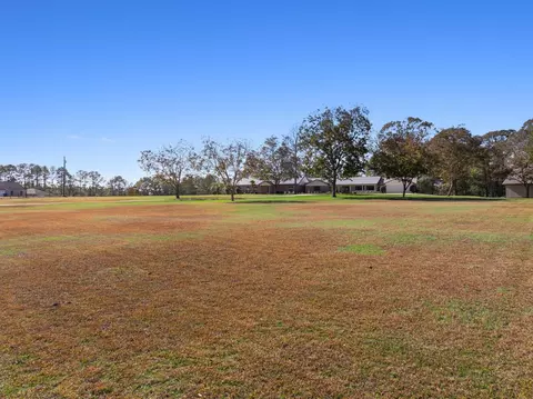 Exterior - 115 Bates Ave, Purvis, MS 39475 photo 3 of 23