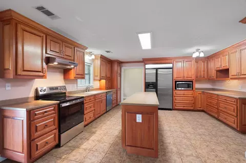 Kitchen - 115 Bates Ave, Purvis, MS 39475 photo 1 of 6