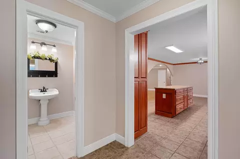 Entry Way - 115 Bates Ave, Purvis, MS 39475 photo 1 of 4
