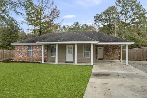 92 Trailwood Cir, Petal, MS 39465