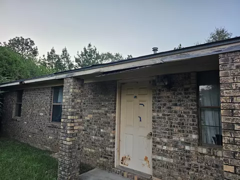 1614 Us-84, Collins, MS 39428