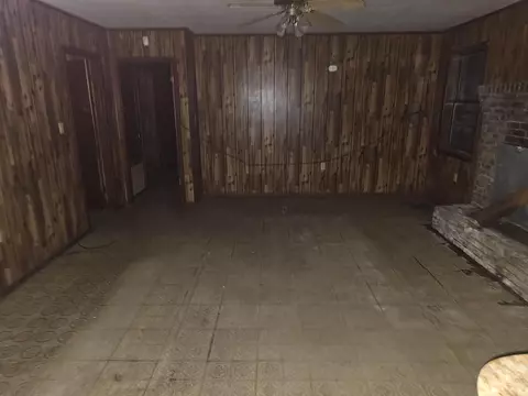 Living - 1614 Us-84, Collins, MS 39428 photo 1 of 1