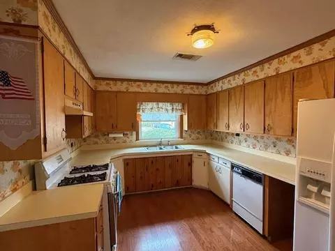 686 Hillcrest, Petal, MS 39465 photo 11
