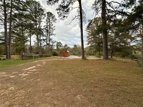 219 Stringer Bullock Rd, Foxworth, MS 39483