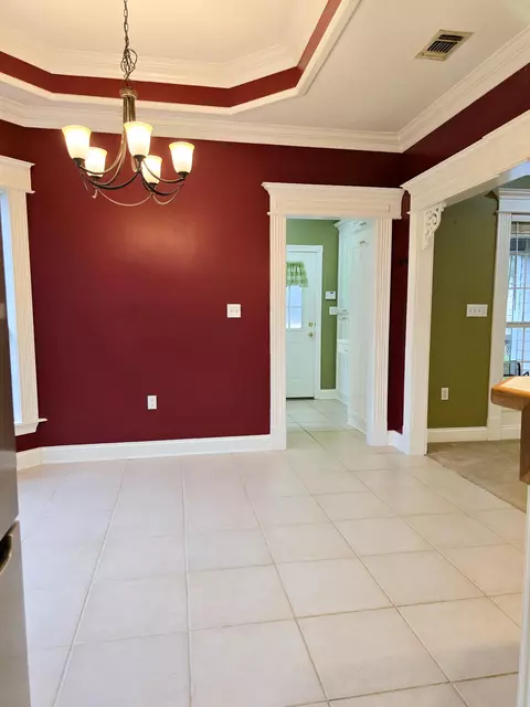 Dining - 36 Walker Hill Rd, Sumrall, MS 39482 photo 2 of 3