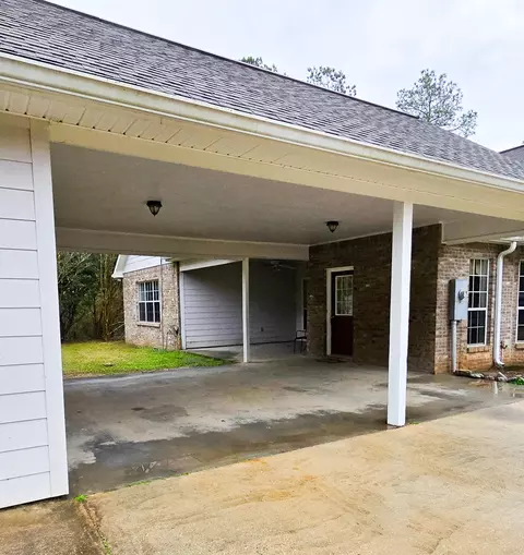Exterior - 36 Walker Hill Rd, Sumrall, MS 39482 photo 4 of 8