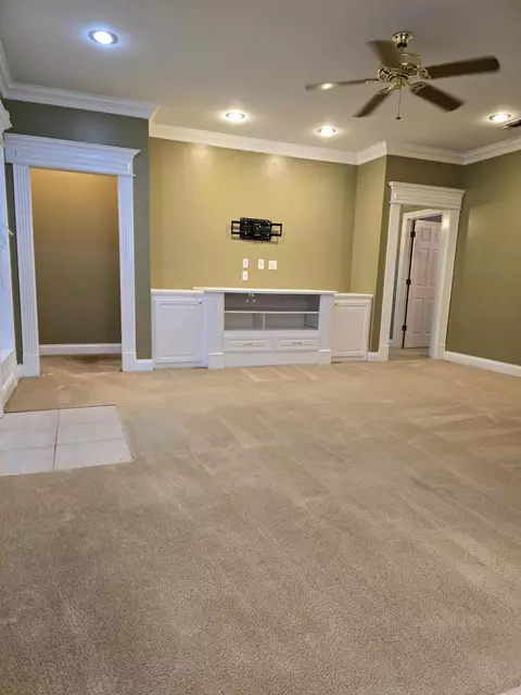 Living - 36 Walker Hill Rd, Sumrall, MS 39482 photo 1 of 2