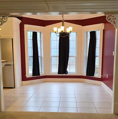 Dining - 36 Walker Hill Rd, Sumrall, MS 39482 photo 1 of 3