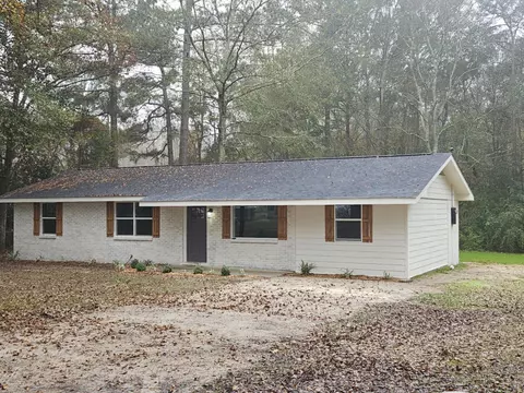 44 Moses Ln, Petal, MS 39465