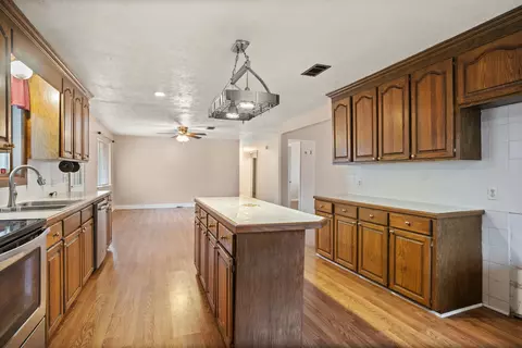 Kitchen - 27 Walnut Dr, Petal, MS 39465 photo 2 of 7