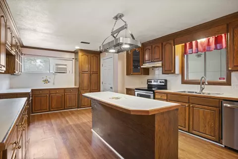 Kitchen - 27 Walnut Dr, Petal, MS 39465 photo 7 of 7
