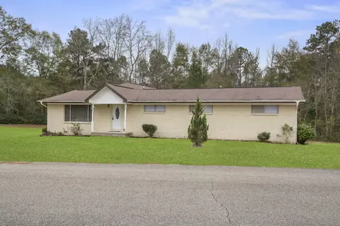 Exterior - 27 Walnut Dr, Petal, MS 39465 photo 3 of 10