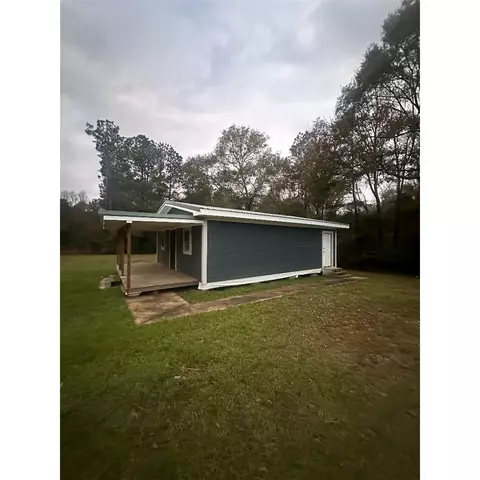 2067 Archie Boyd Rd, Jayess, MS 39641 photo 2